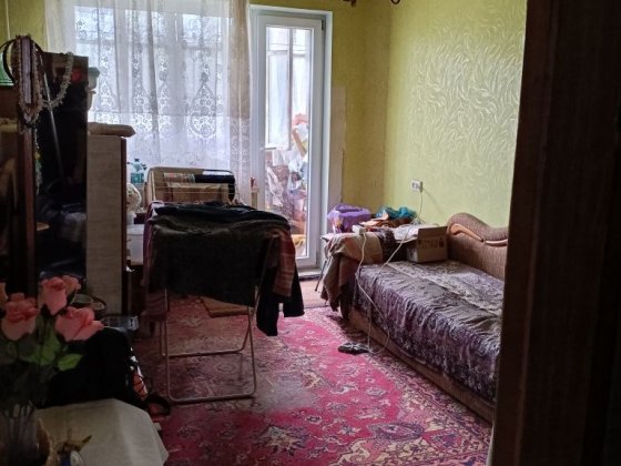 Двох кімнатна квартира біля  річки на 129 квартале Кривий Ріг