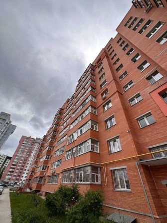 Продаж 1-кімнатної квартири-студії вул. Івана Сірка (Дем'яна Коротченка) о.Чеха - фото 1