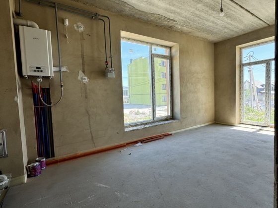Продаж! Двохкімнатна квартира з ділянкою 2 сот. Ровно