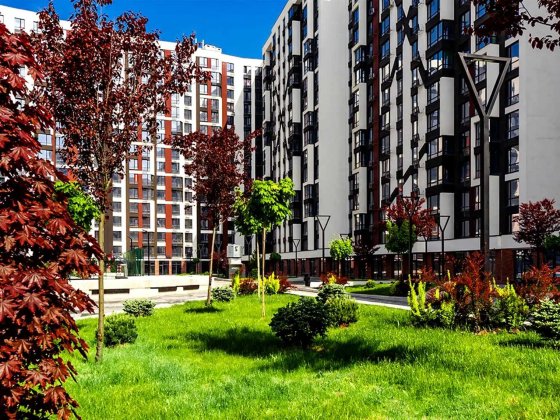 Продаж видової трикімнатної квартири в центральній частині міста. Ивано-Франковск