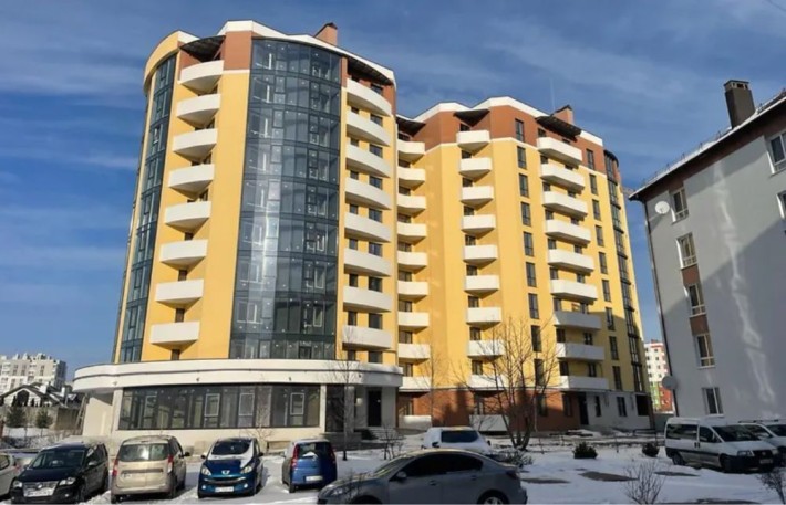 Продам 2-кімнатну квартиру в тихому районі міста - фото 1