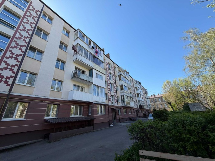 Продаж 1-кімнатної квартири в центральній частині міста - фото 1
