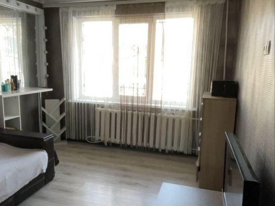 1 комн.квартира на 5Горняцком. Кривой Рог