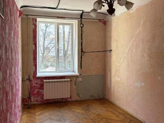 Трикімнатна ЦЕНТР, АВТОНОМНЕ опалення Рівне