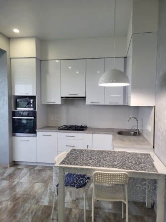 Продам квартиру 2х кімнатну - фото 1