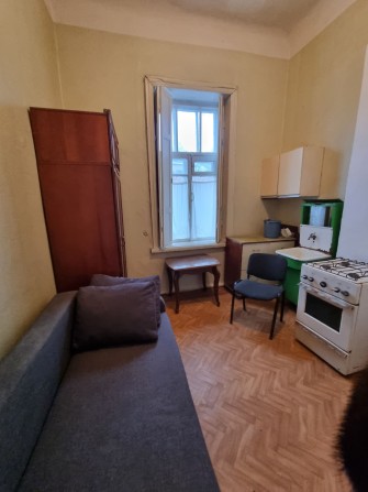 Продам 1к в центрі міста, поруч з обласною лікарнею - фото 1
