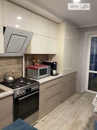 2-к квартира 63 м² з ремонтом та інд. опалення. - фото 1