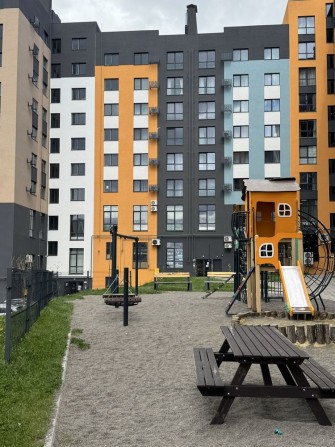 Продам 3 кімнатну квартиру в новобудові Щасливе - фото 1