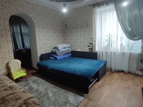 2 кімнатна сталінка на 44 кварталі! Можливо по сертифікату! Кривой Рог