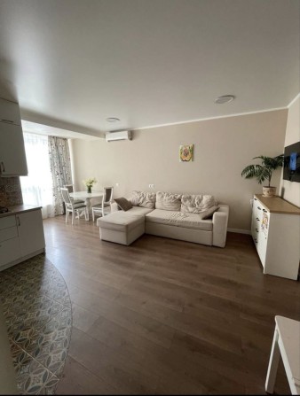 Євро 2к квартира. Кухня студія 24м2 - фото 1