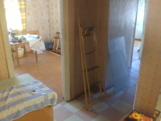 Продам трехкомнатную квартиру Универмаг Ватутина 29 44 квартал срочно Кривий Ріг