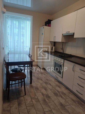 Продам ГАРНУ 1к квартиру з ремонтом, меблями. Газ. - фото 1