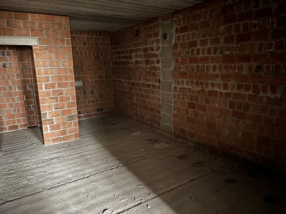 Двокмімнатна квартира з кухнею студією Ірпінь