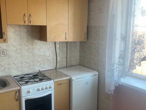 Квартира 2-х кімнатна від власника на 3 поверсі, Старовокзальна 103 Кривой Рог