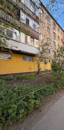Бюджетна 3к квартира під ремонт на Алмазному. ЄВІДНОВЛЕННЯ МОЖНА - фото 1