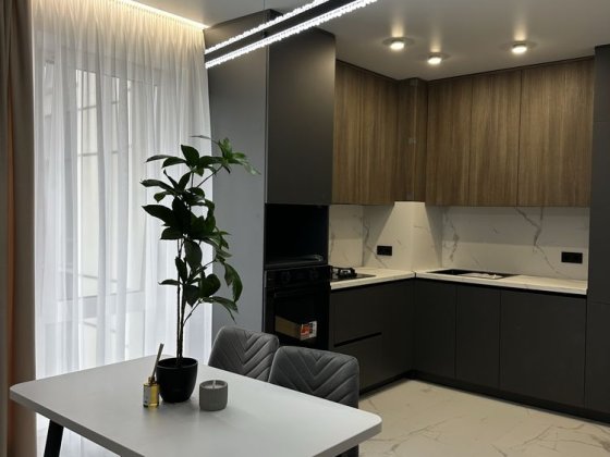 Продаж квартири з дизайнерськии ремонтом у ЖК Armosfera Ровно