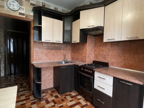 Двокімнатна квартира з косметичним ремонтом(!) Ровно