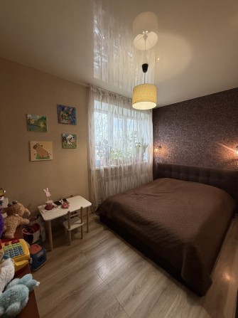 2к квартира з євроремонтом укомплектована Каштанова Алея - фото 1
