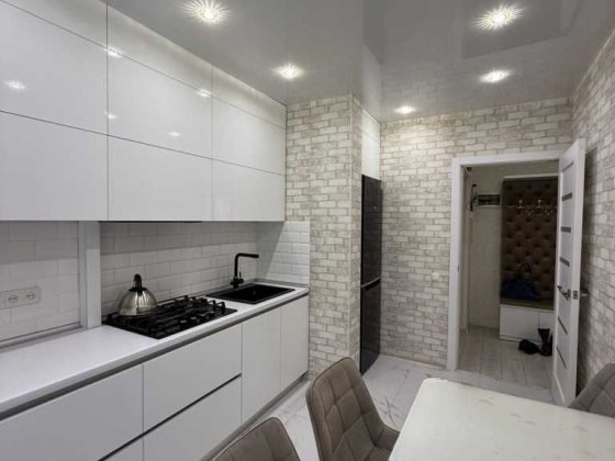 Продам 3к квартиру на Леваді, 65кв.м 3/9 поверх, євроремонт Полтава