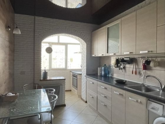 3-кімнатну квартира ,вул.Каштанова (Карбишева) Херсон