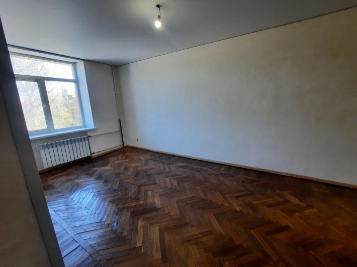 Продам простору 1к квартиру на Петропавлівській - фото 1