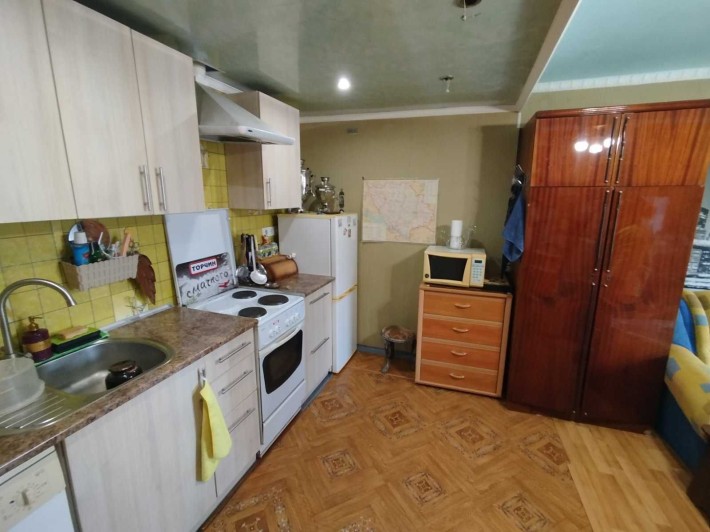 Половки! У продажу однокімнатна квартира у малосімейці - фото 1