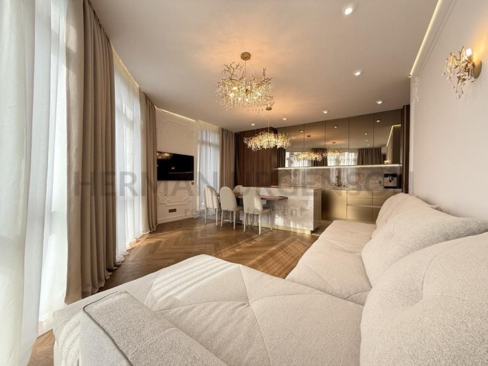Продаж 3к квартири 91 м.кв /ЖК Residents Park, Набережна - фото 1