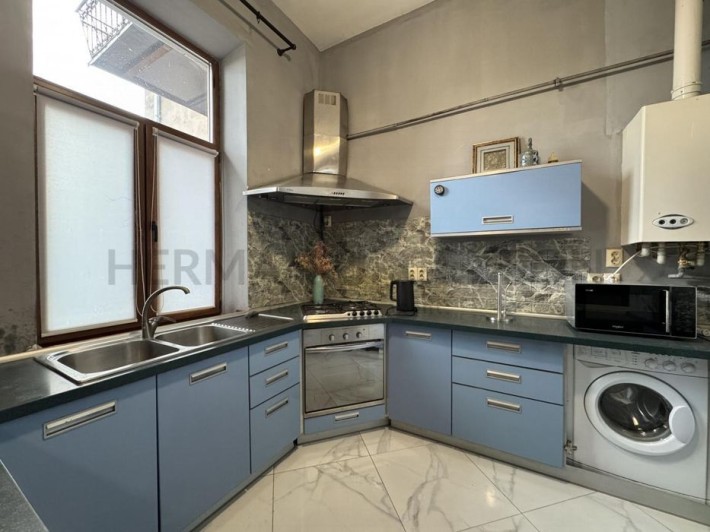 Продаж 3к квартири 69 м.кв / пл. Ш. Петефi, Центр - фото 1