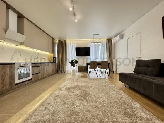 Продаж 2к квартири 57 м.кв / вул. Легоцького,  ЖК West Towers Ужгород