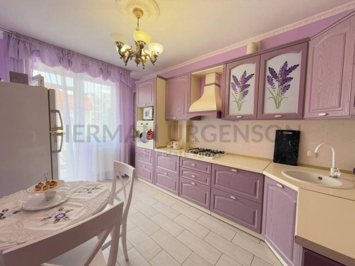 Продаж 3к квартири 100 м.кв / вул. О.Хiри, Боздош - фото 1