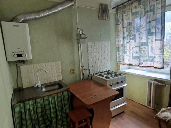 Фурманова, продам 1-но кімнатну квартиру, цегляний будинок Полтава