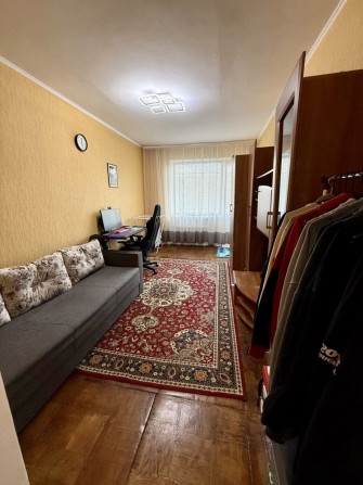 Продається 1 кімнатна квартира вул.Київська 12а (р-н 12 школи) - фото 1