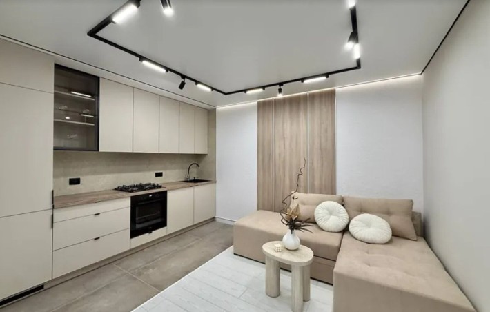 Продаж 2к квартири 59 кв. м на вул. Київська - фото 1