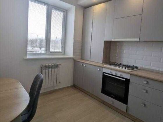 Продам однокімнатну квартиру Полтава