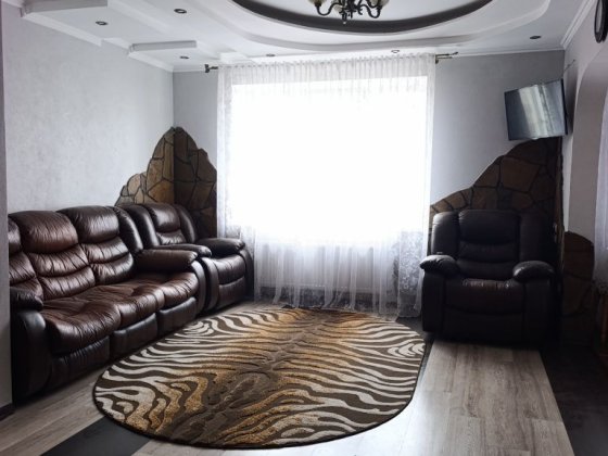 Продам 2 кімнатну квартиру по вул. Захисників Маріуполя Рівне
