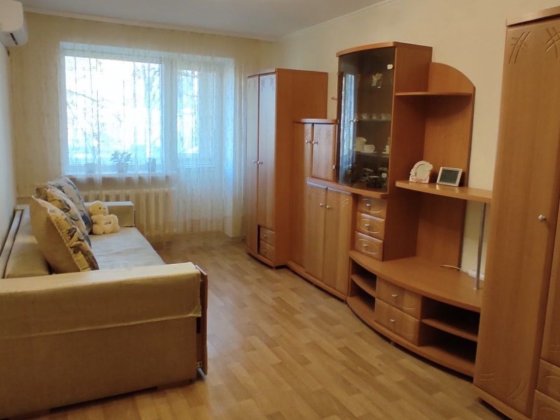 Продаж однокімнатної квартири по Петропавлівській Сумы