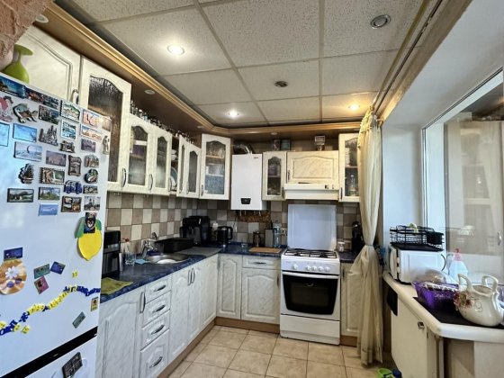 Продається 3 кімн. Кв. Вул. Грушевського Ужгород