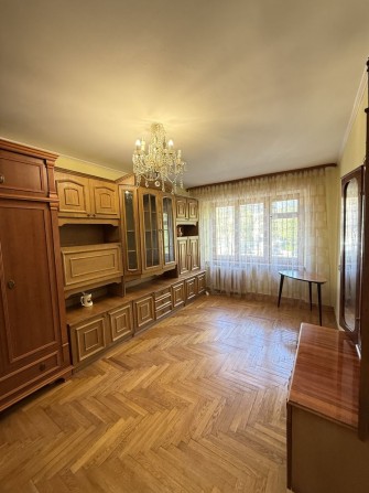Продаж двокімнатної квартири поруч з Покровським собором - фото 1