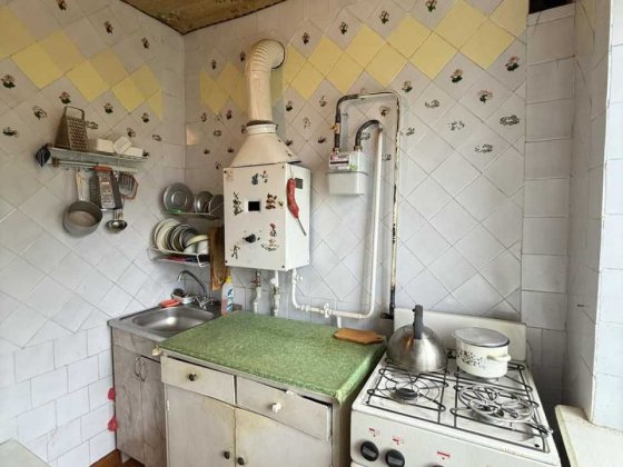 3к.квартира, Поділ , 60м2, цегла Полтава
