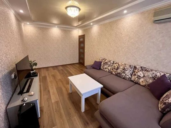 3к квартира 65м2, РОЗДІЛЬНІ КІМНАТИ, поверх 4/5, м-н Половки Полтава