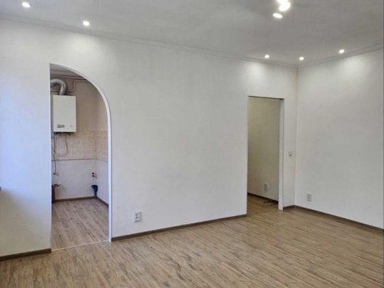 Продаж 1-кімнатної квартири з автономним опаленням Ровно