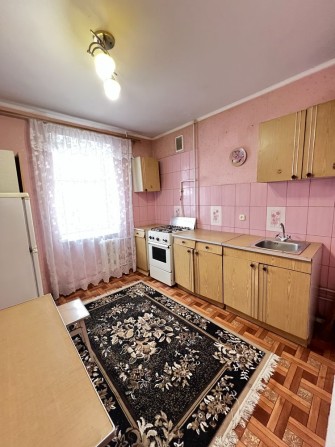 Продам 3-х кімнатну квартиру в центрі - фото 1
