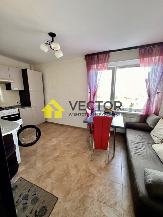 Продаж 1кім квартири р-н Поділ! Індивідуальне опалення - фото 1
