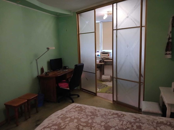 Продам квартиру Кондратьева 144/3 - фото 1