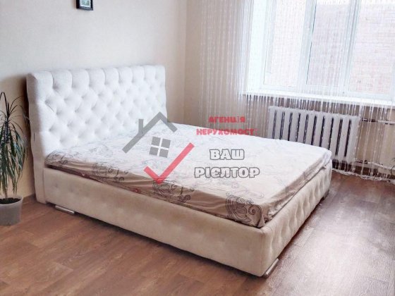 Продаж світлої 2-к квартири з ремонтом Полтава