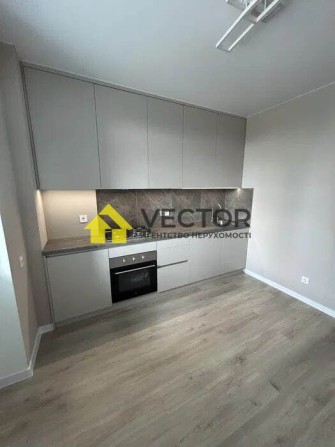 Продаж 1к квартири з ремонтом та автономним опаленням - фото 1