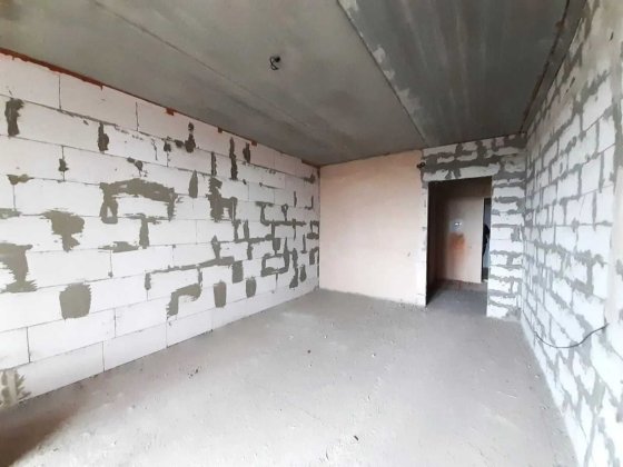 Продаж 1-кімнатної квартири 54 м² в цегляній новобудові + комора Полтава