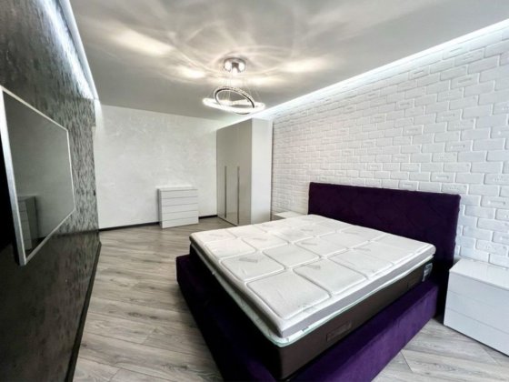 3-к квартира на Відінській, 107.9м2 в цегляному будинку! Рівне