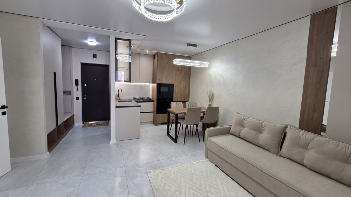 Продаж 2к квартири 53м2 по вул.Смакули 8 - фото 1