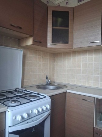 Продаж 2-кімн. кв. на 1 поверсі з балконом (за проєктом) - фото 1